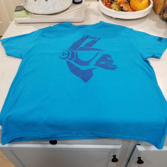 fortnite t shirt dj yonder blue short sleeve nwot never worn size xl - Picture 8 of 11